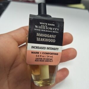 Bath & Body Works White Barn Wallflowers Refill Mahogany Teakwood 0.8 oz New
